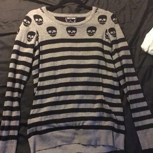 Long sleeve stripes skull sweater